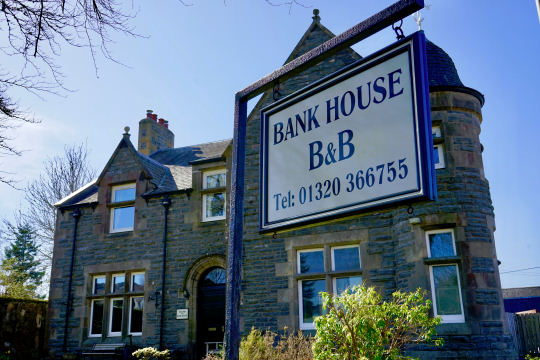 Welcome to Bank House